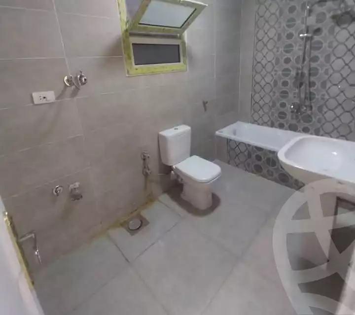 https://aqarmap.com.eg/en/listing/5871555-for-sale-alexandria-l-jmy-lbytsh-sabrin-st