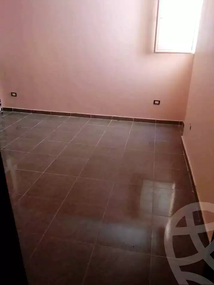 https://aqarmap.com.eg/ar/listing/5872911-for-rent-alexandria-l-jmy-bw-ywsf