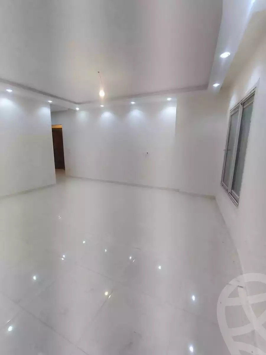 https://aqarmap.com.eg/ar/listing/5873394-for-rent-cairo-mokattam-lhdb-l-ly-manteqt-ganob-s