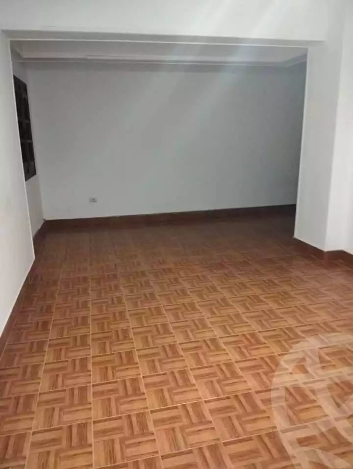 https://aqarmap.com.eg/ar/listing/5873628-for-rent-cairo-mokattam-lhdb-l-ly-shareaa-9