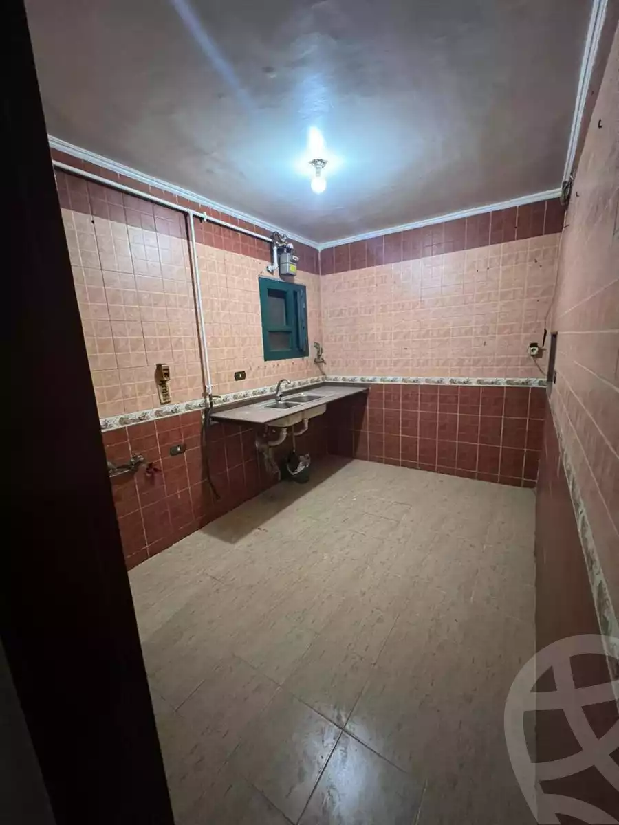 https://aqarmap.com.eg/en/listing/5874001-for-sale-cairo-helwan-helwan-el-sharkeya-mostafa-safwat-st