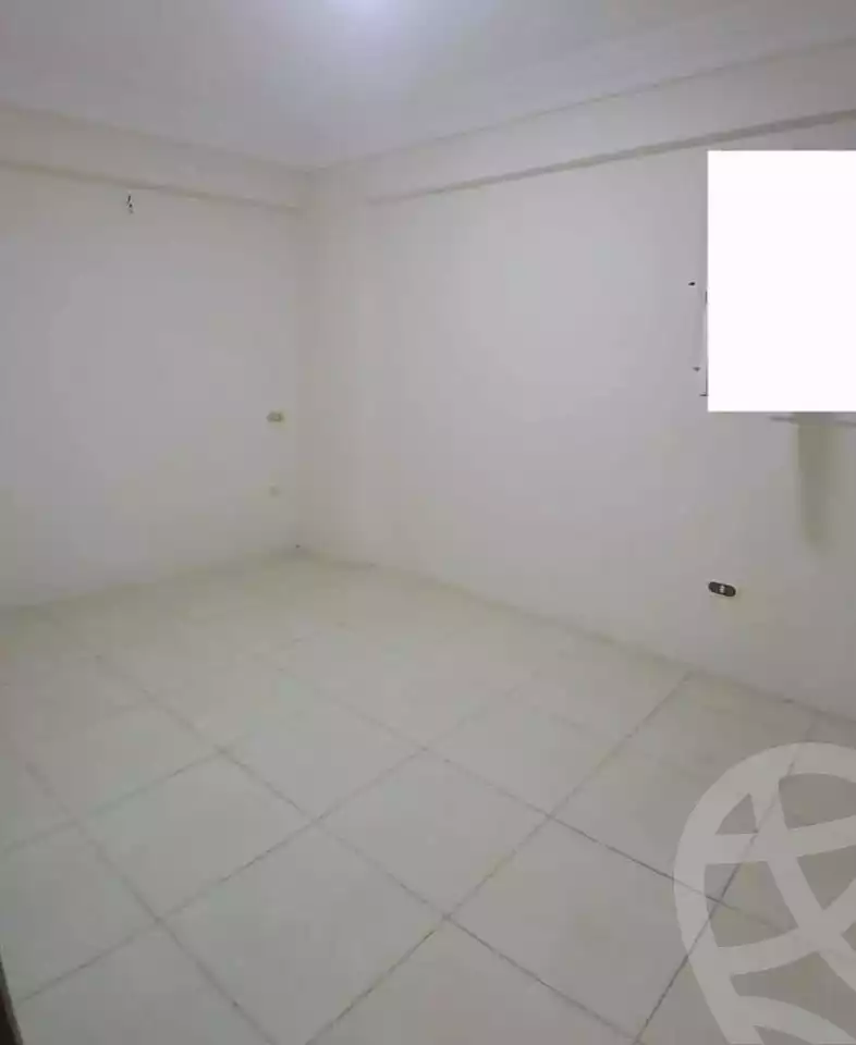 https://aqarmap.com.eg/en/listing/5874030-for-sale-alexandria-moharram-bey