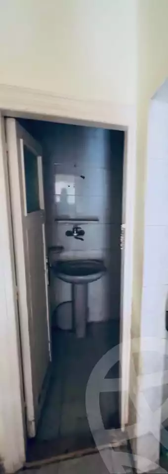 https://aqarmap.com.eg/en/listing/5874055-for-sale-alexandria-moharram-bey-bwlynw