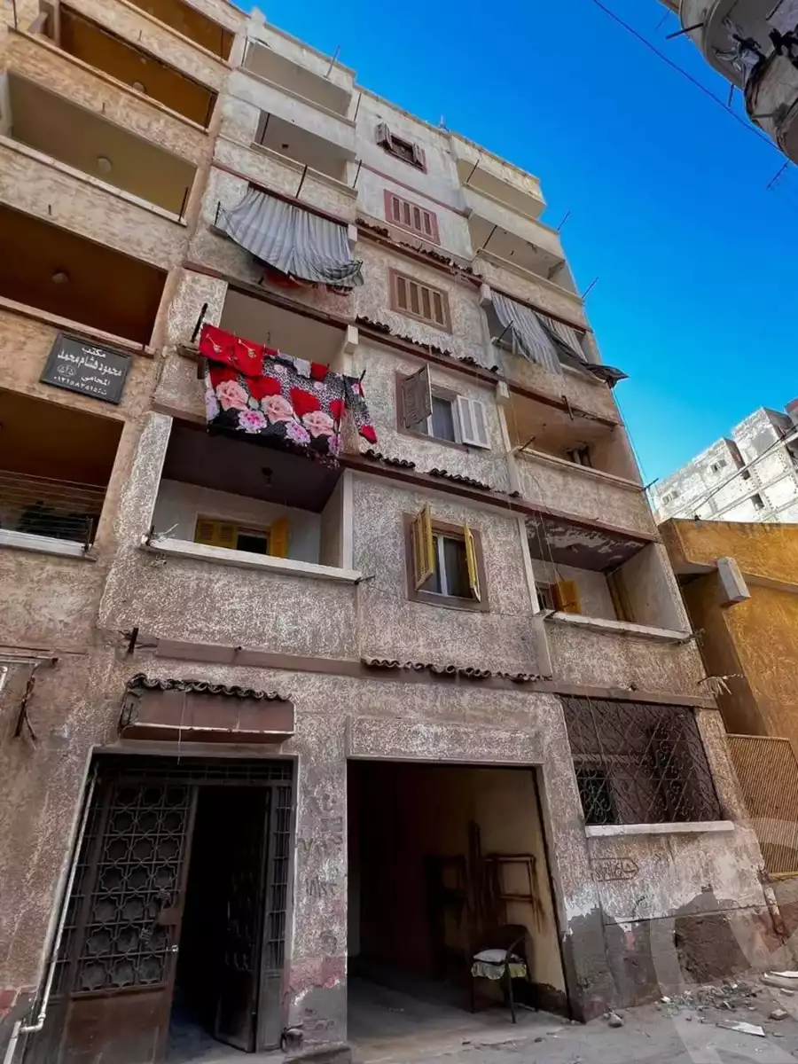 https://aqarmap.com.eg/en/listing/5874302-for-sale-alexandria-l-jmy-el-hanouvel-el-kholafaa-el-rashdeen-st