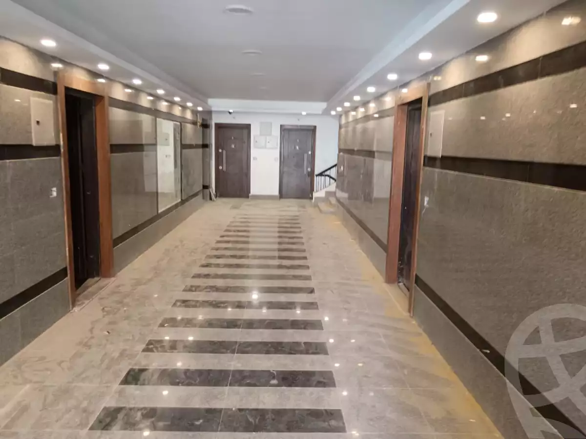 https://aqarmap.com.eg/en/listing/5875234-for-sale-cairo-new-cairo-compounds-garden-heights-compound