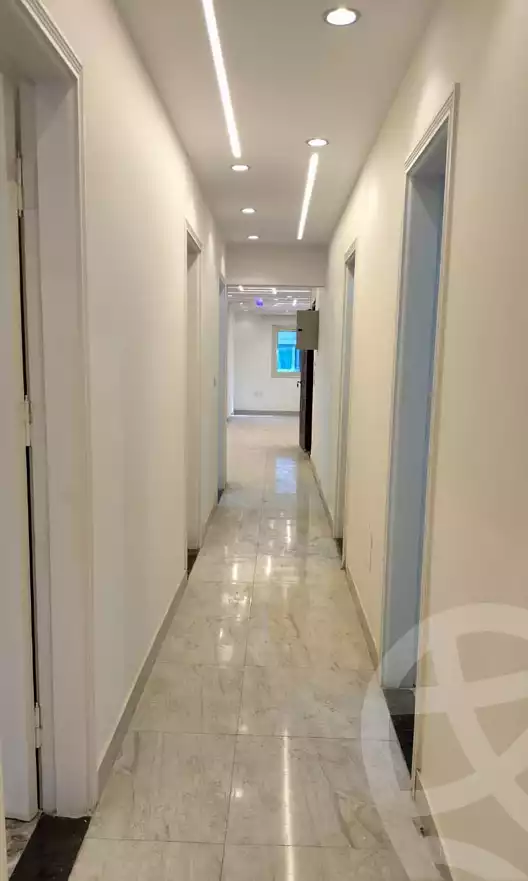 https://aqarmap.com.eg/ar/listing/5875344-for-sale-cairo-mokattam-lhdb-l-ly-shareaa-9