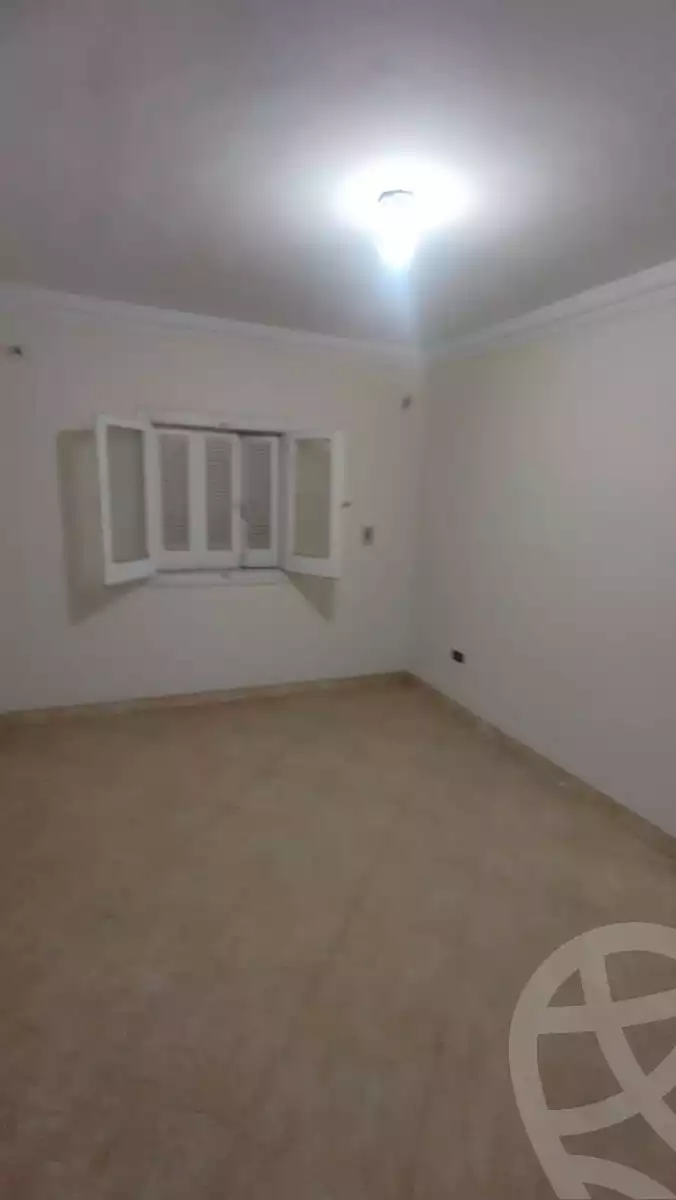 https://aqarmap.com.eg/en/listing/5875840-for-sale-cairo-helwan-helwan-el-sharkeya-mostafa-safwat-st
