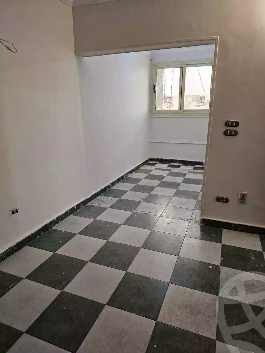 https://aqarmap.com.eg/ar/listing/5878221-for-rent-cairo-mokattam-lhdb-l-ly-shareaa-9