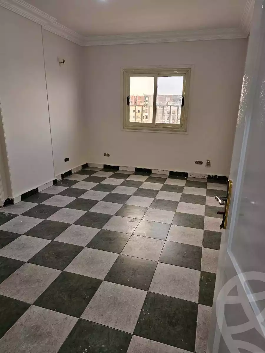 https://aqarmap.com.eg/ar/listing/5878221-for-rent-cairo-mokattam-lhdb-l-ly-shareaa-9
