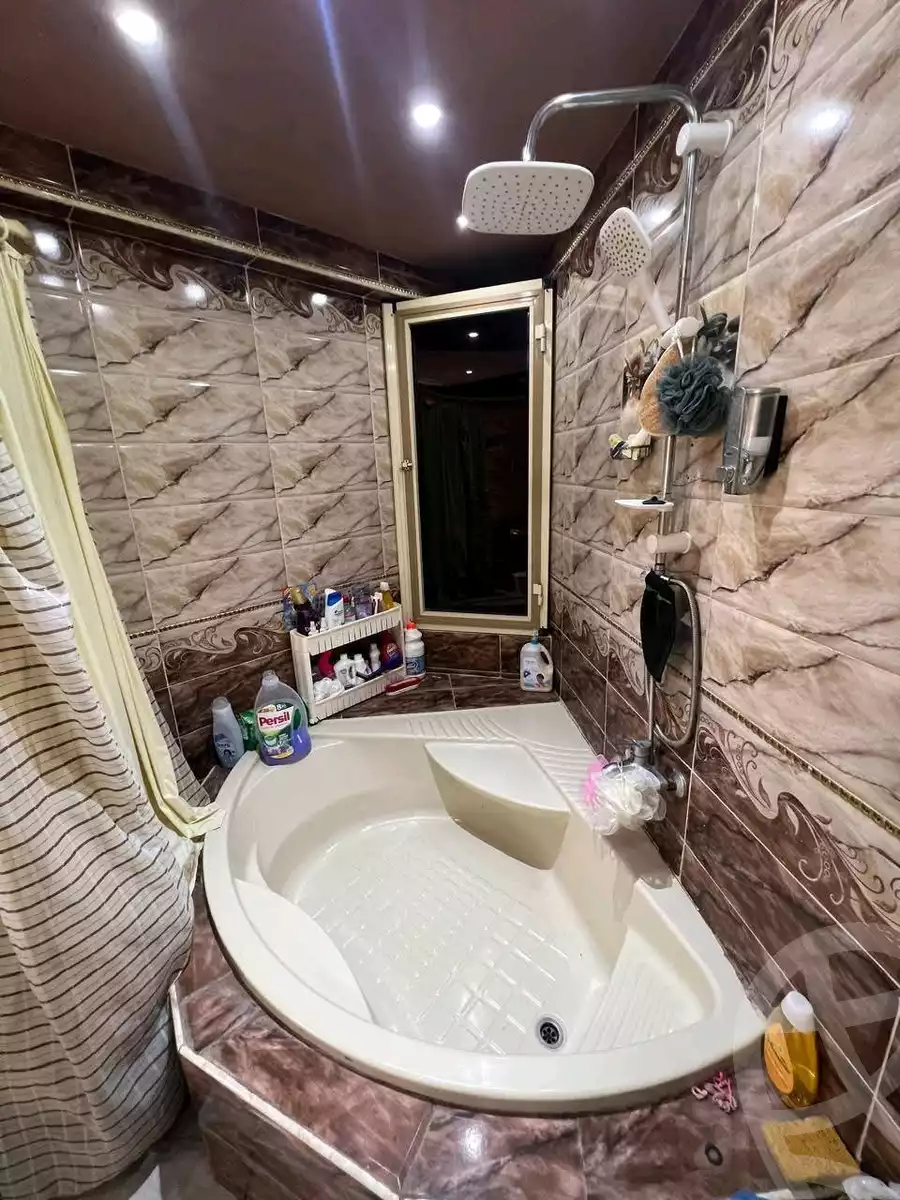 https://aqarmap.com.eg/ar/listing/5878668-for-sale-alexandria-l-jmy-lbytsh-al-samalehy-1-st