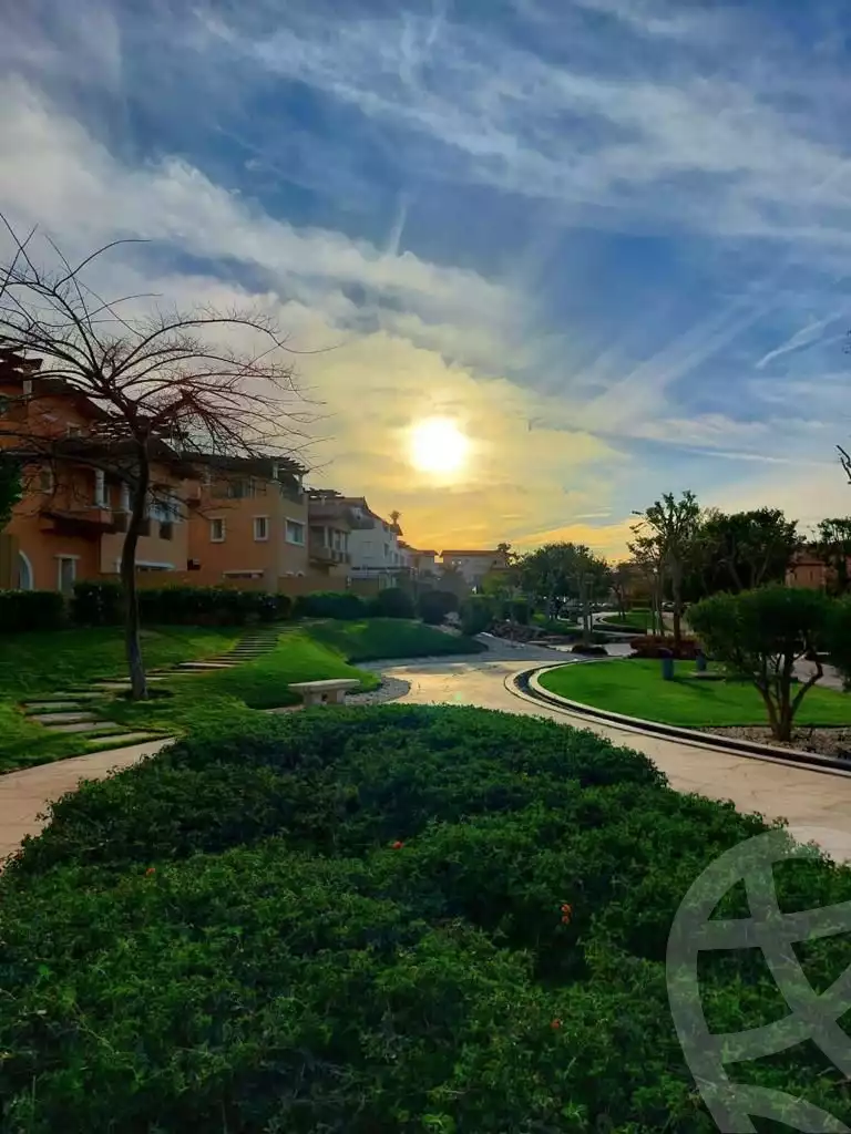 https://aqarmap.com.eg/en/listing/5879670-for-sale-cairo-new-cairo-compounds-hyde-park-greens-hyde-park-compound