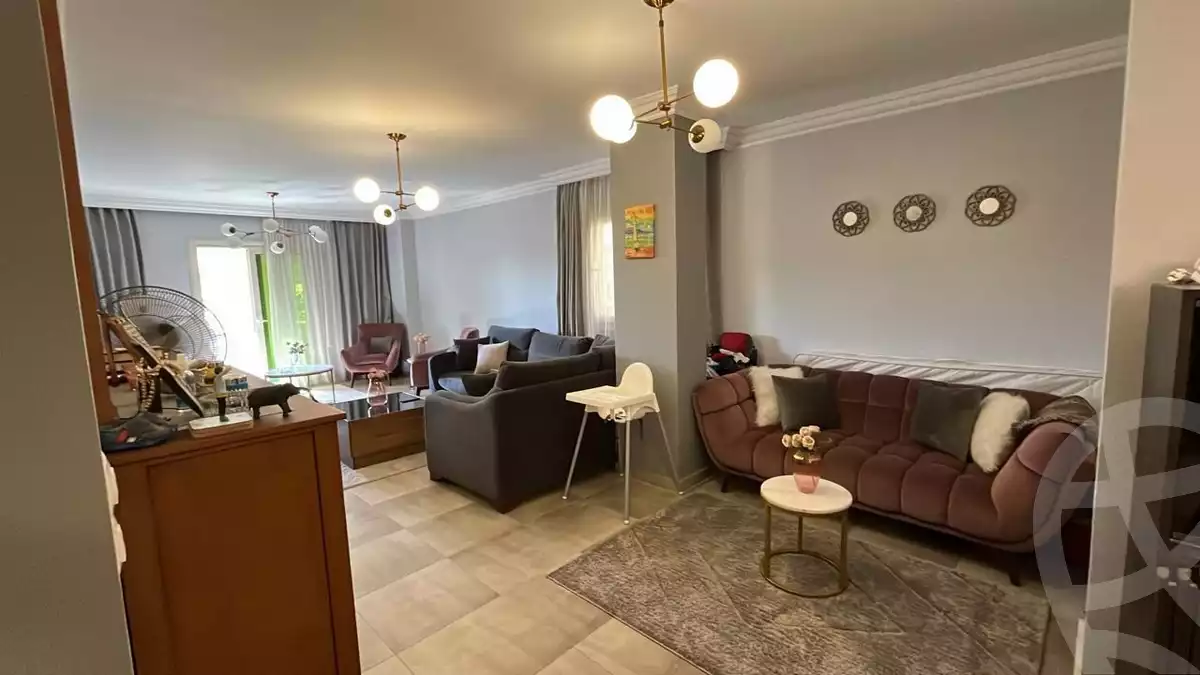 https://aqarmap.com.eg/en/listing/5879984-for-sale-cairo-el-sheikh-zayed-city-el-hay-elasher-street-100