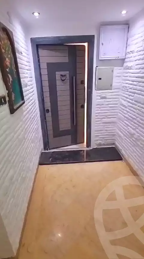 https://aqarmap.com.eg/en/listing/5881052-for-sale-cairo-el-mohandesen-shareaa-shehab