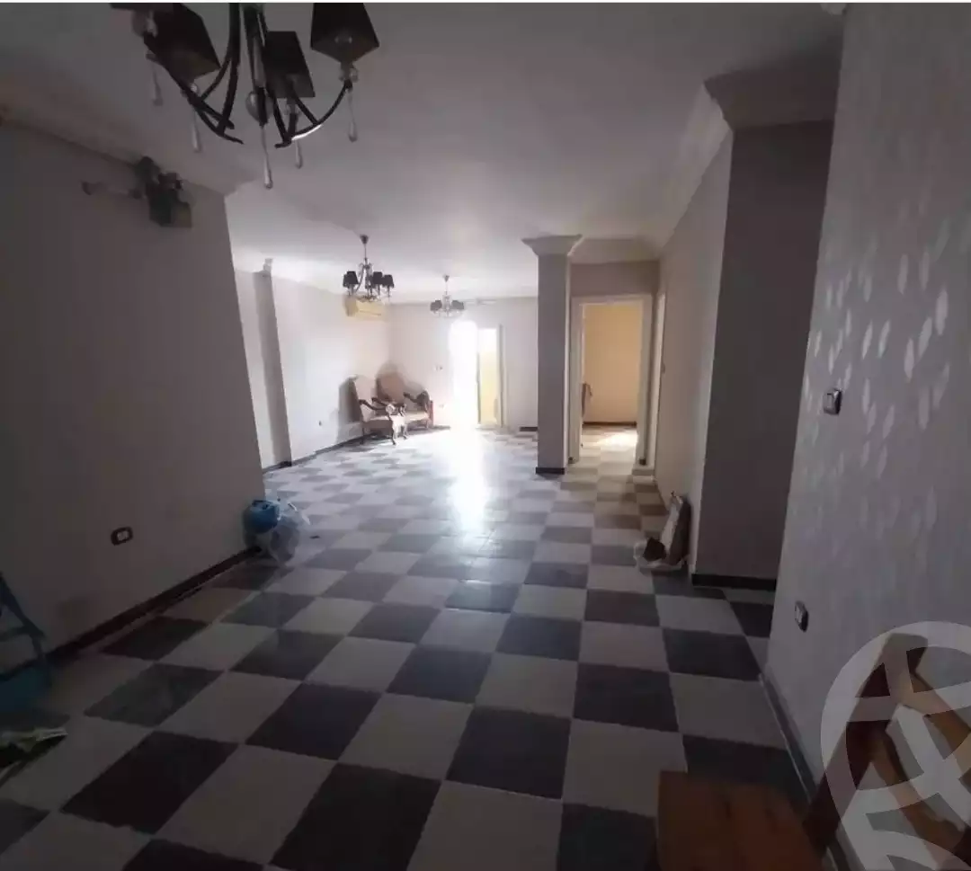 https://aqarmap.com.eg/ar/listing/5881289-for-rent-alexandria-ganaklis