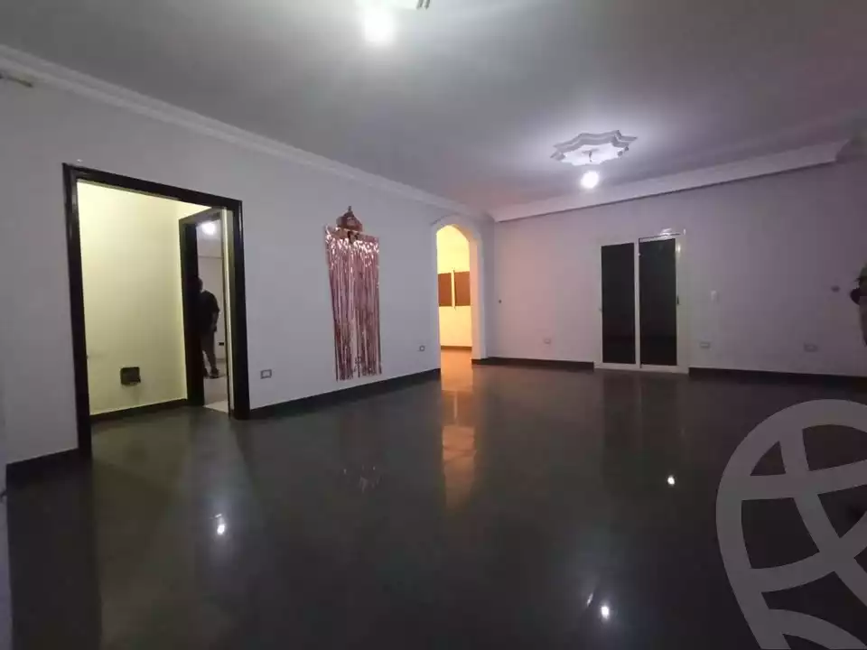 https://aqarmap.com.eg/en/listing/5883169-for-rent-cairo-mokattam-lhdb-l-ly-shr-krym-bnwn