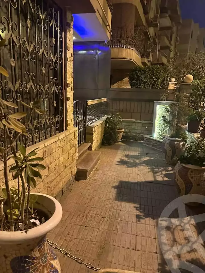 https://aqarmap.com.eg/en/listing/5883324-for-sale-cairo-mokattam-lhdb-l-ly-manteqt-ganob-s
