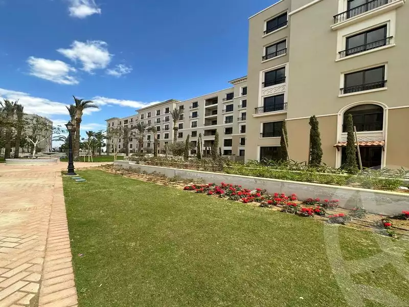 https://aqarmap.com.eg/en/listing/5885340-for-sale-cairo-el-sheikh-zayed-city-compounds-kmbwnd-fyldj-wyst-dr-llttwyr