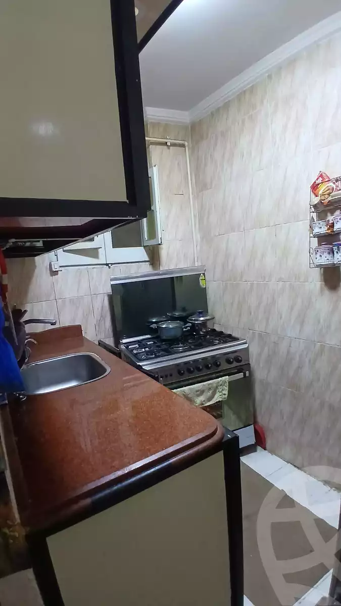 https://aqarmap.com.eg/en/listing/5885556-for-sale-alexandria-l-jmy-el-kilo-21