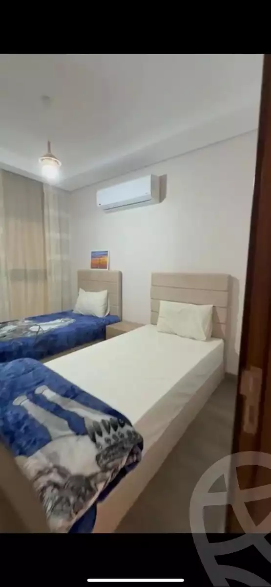 https://aqarmap.com.eg/en/listing/5886013-for-rent-cairo-el-sheikh-zayed-city-compounds-zyd-wr-llttwyr-the-village-views