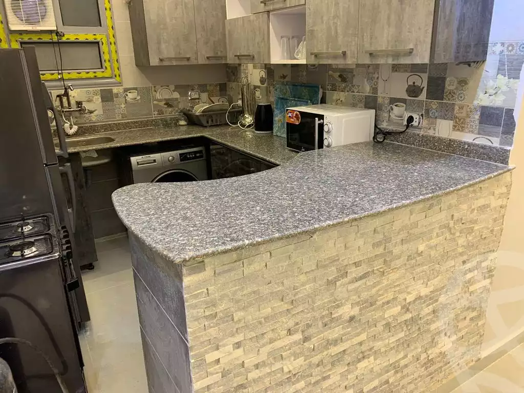 https://aqarmap.com.eg/ar/listing/5886051-for-rent-cairo-el-mohandesen-sphinx-square