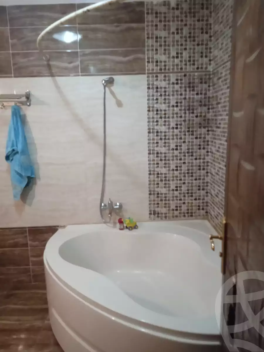https://aqarmap.com.eg/en/listing/5867586-for-sale-cairo-hadayek-el-ahram-el-gaish-st