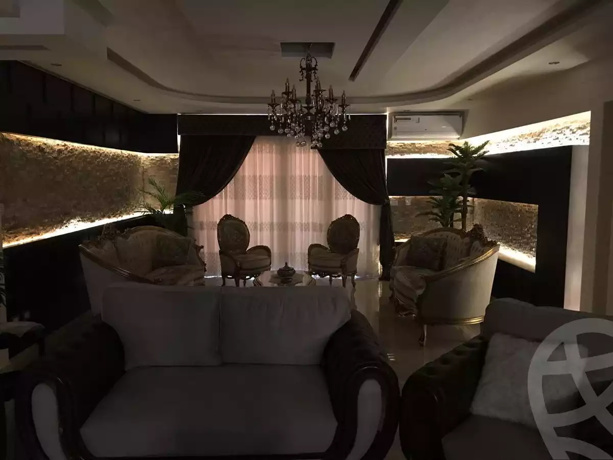 https://aqarmap.com.eg/en/listing/5886435-for-sale-alexandria-sporting-el-geish-road