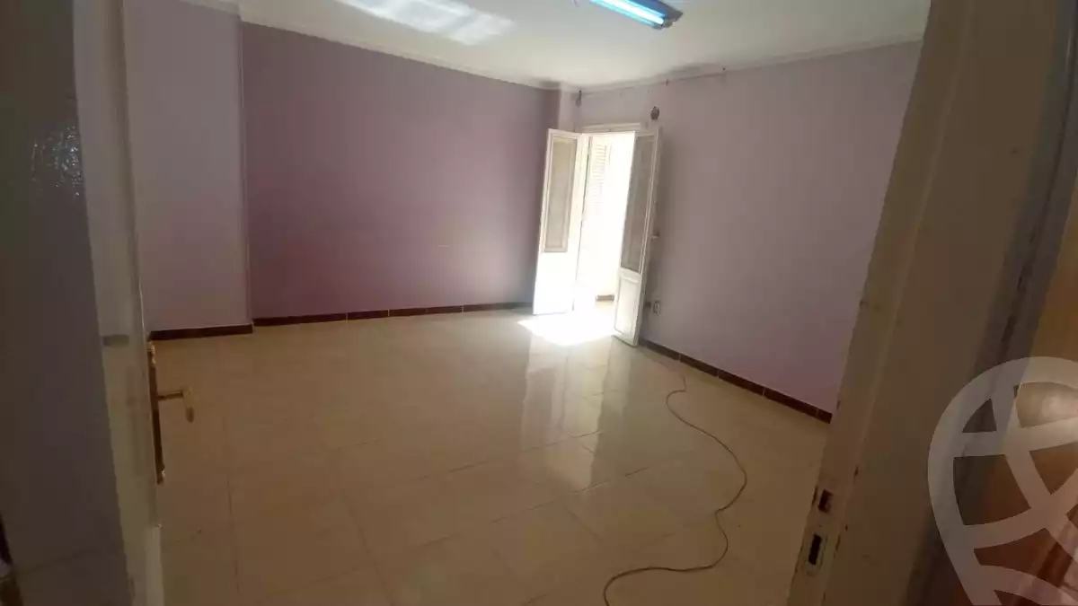 https://aqarmap.com.eg/en/listing/5886869-for-rent-cairo-helwan-helwan-el-sharkeya-saleh-sobhy-st