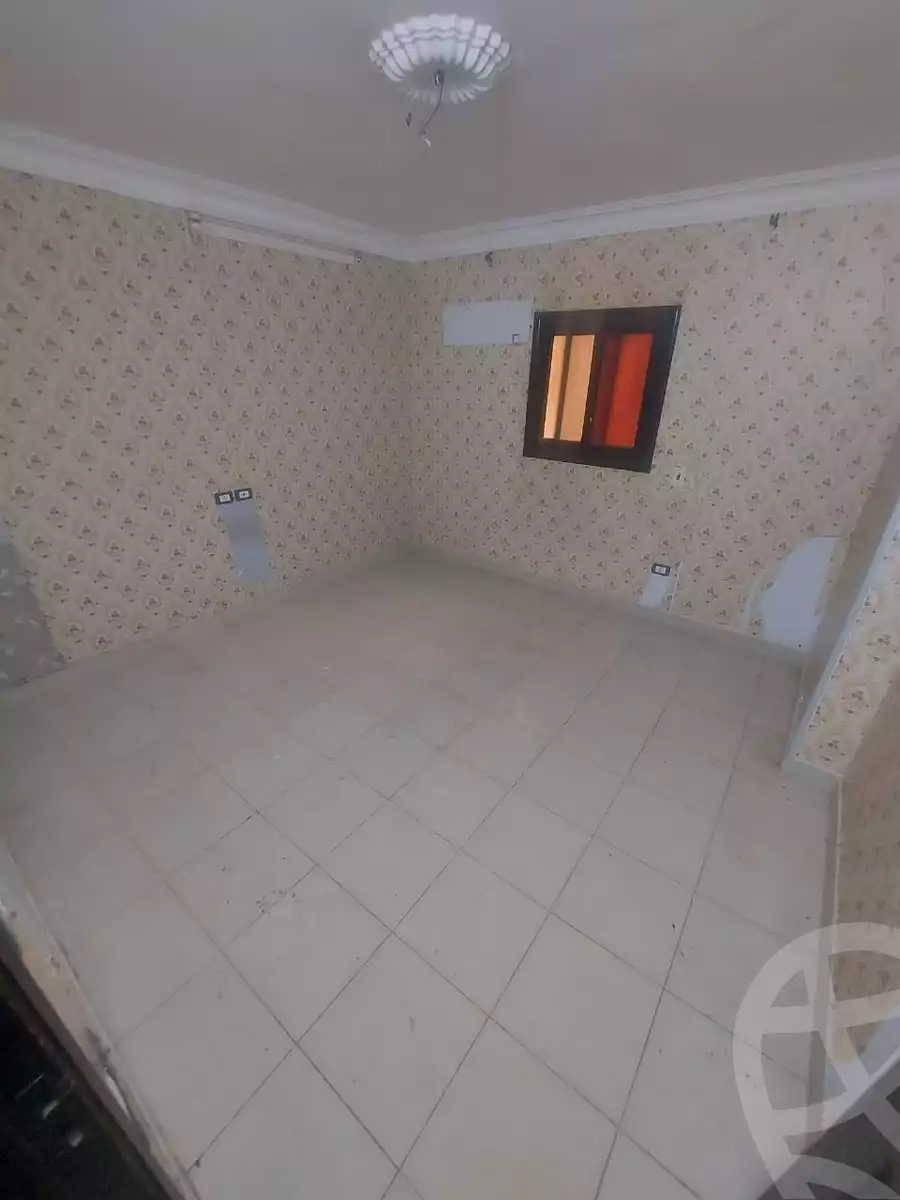 https://aqarmap.com.eg/en/listing/5887613-for-sale-cairo-helwan-helwan-el-sharkeya-mostafa-safwat-st