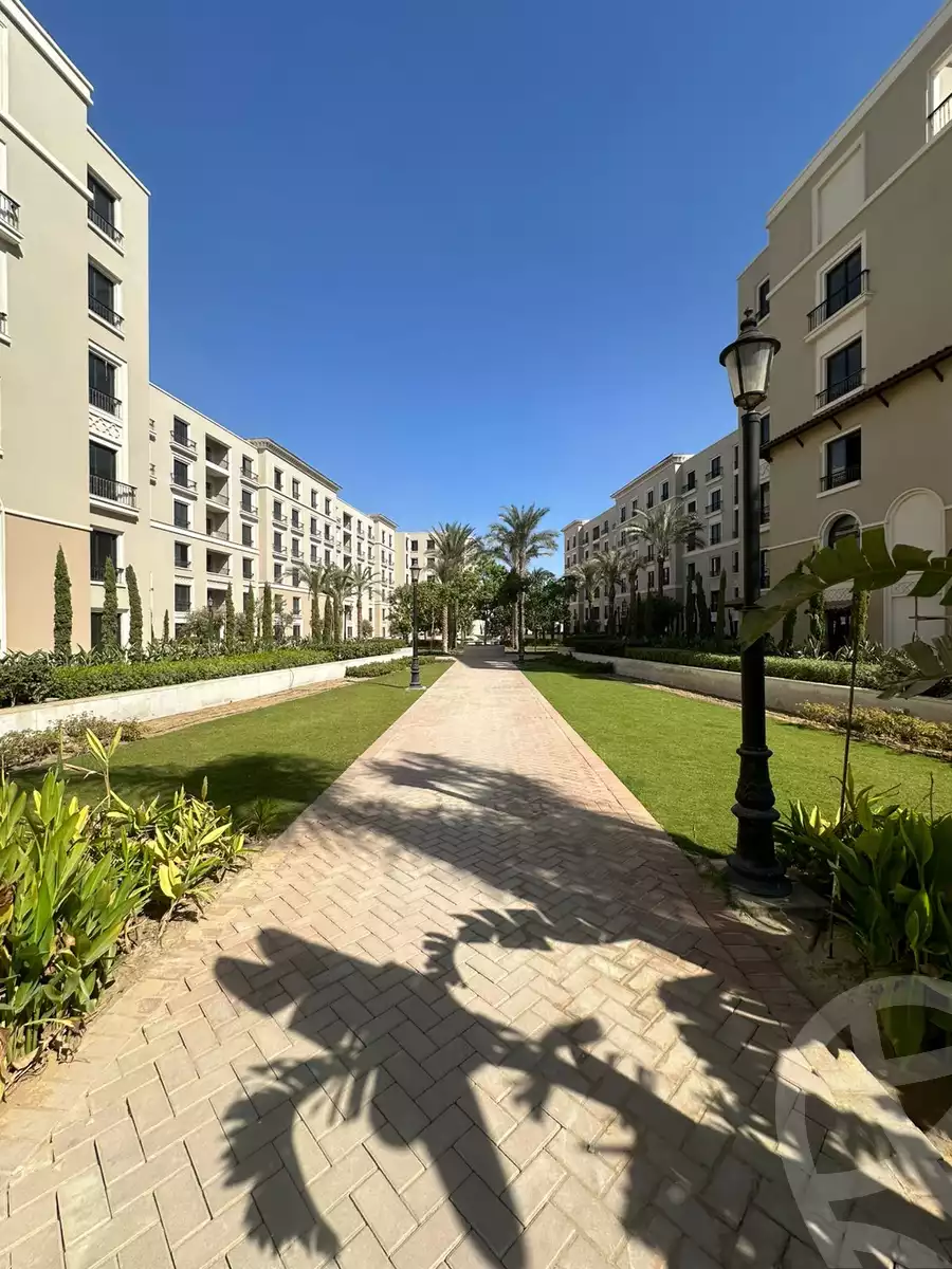 https://aqarmap.com.eg/ar/listing/5888288-for-sale-cairo-el-sheikh-zayed-city-compounds-kmbwnd-fyldj-wyst-dr-llttwyr
