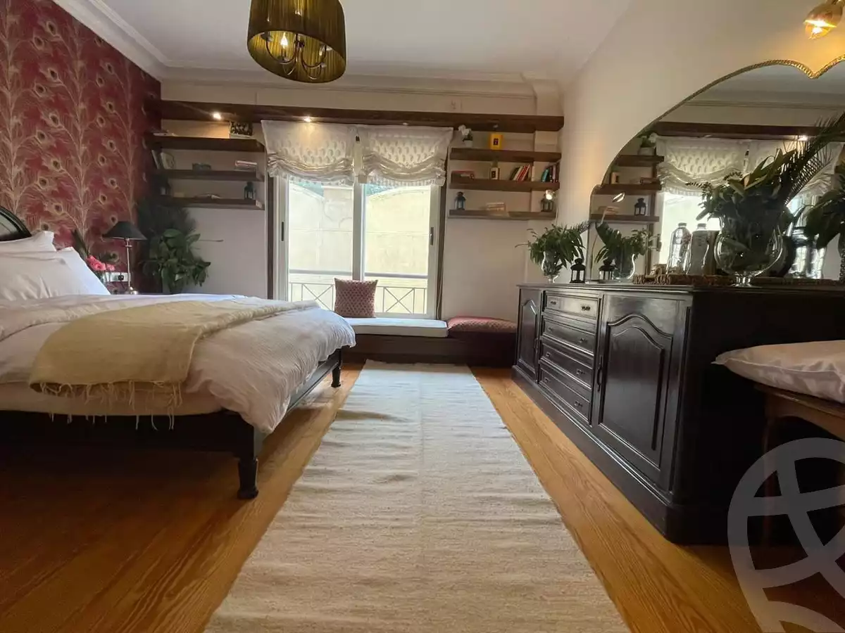 https://aqarmap.com.eg/ar/listing/5888948-for-sale-cairo-6th-of-october-featured-neighborhood-first-touristic-village-el-shaheed-mohammed-abdul-latif-alshimi-st