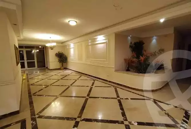 https://aqarmap.com.eg/en/listing/5888949-for-sale-cairo-el-sheikh-zayed-city-compounds-greens