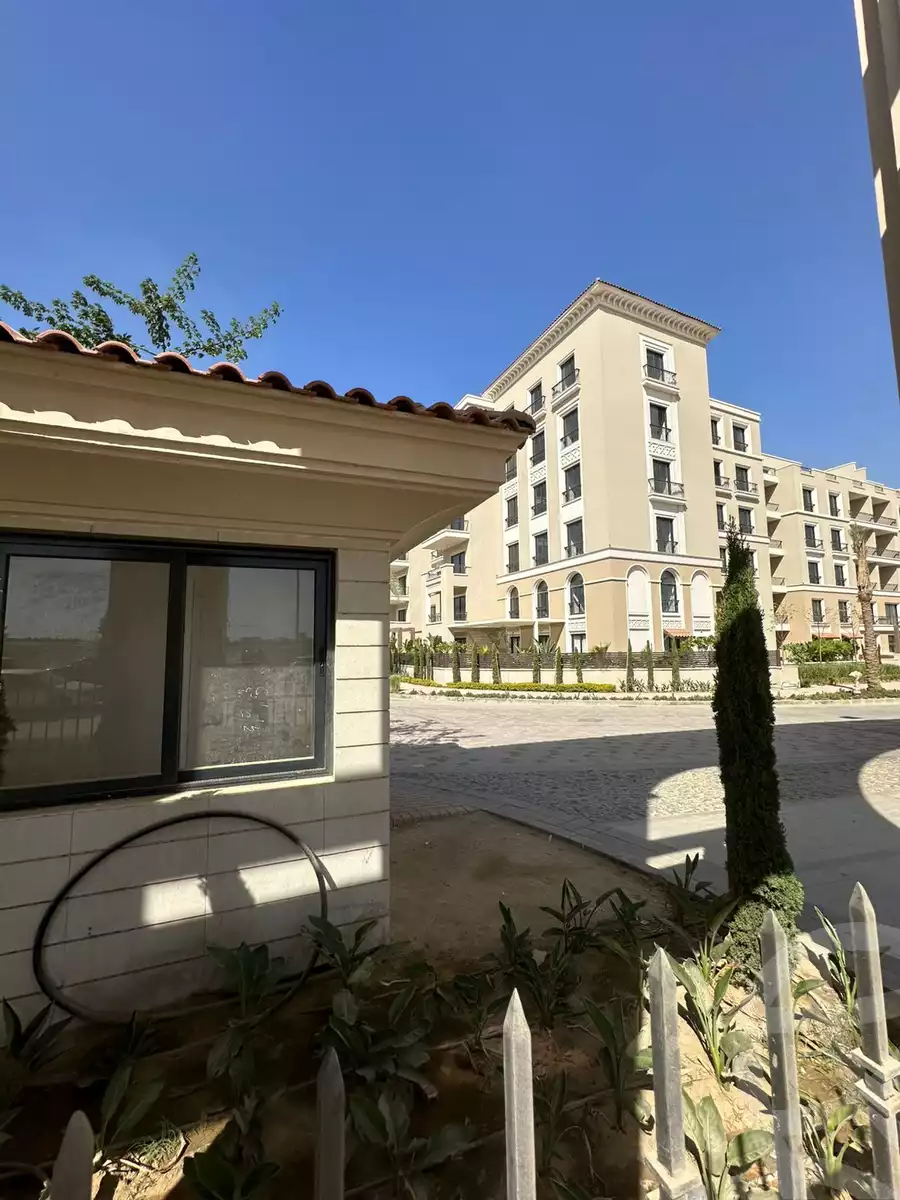 https://aqarmap.com.eg/en/listing/5889107-for-sale-cairo-el-sheikh-zayed-city-compounds-kmbwnd-fyldj-wyst-dr-llttwyr
