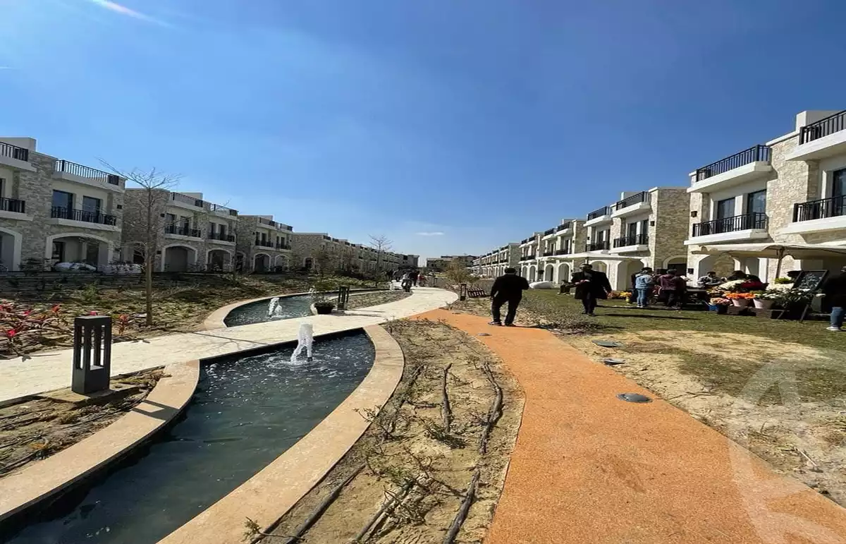 https://aqarmap.com.eg/en/listing/5889302-for-sale-cairo-new-cairo-compounds-mwntn-fyw-y-syty-the-marq-mountain-view-icity