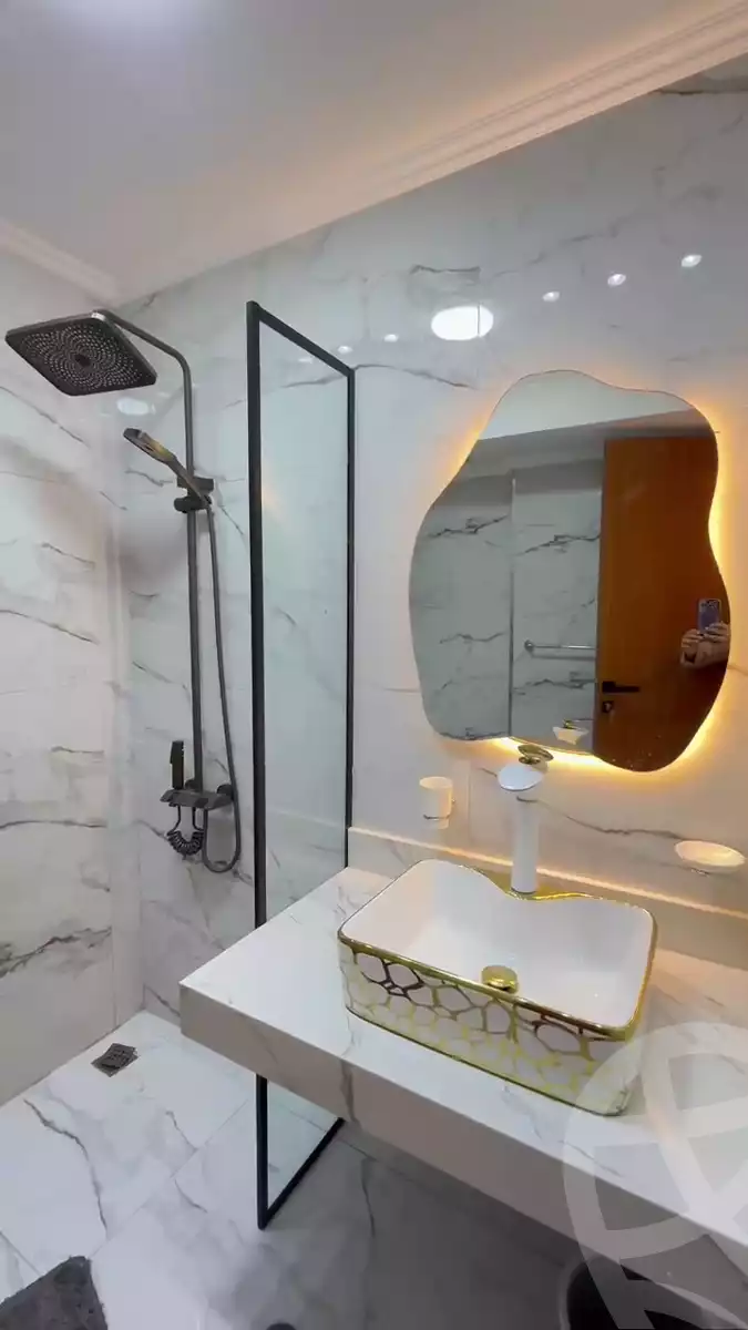 https://aqarmap.com.eg/ar/listing/5889564-for-sale-cairo-el-mohandesen-shareaa-sorya