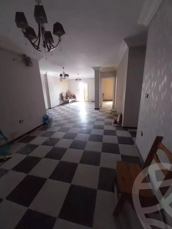 https://aqarmap.com.eg/ar/listing/5889759-for-rent-alexandria-ganaklis