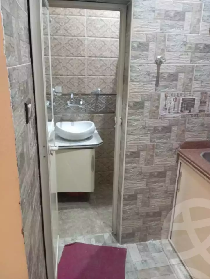 https://aqarmap.com.eg/ar/listing/5890032-for-sale-alexandria-alhadara-lhdr-qbly
