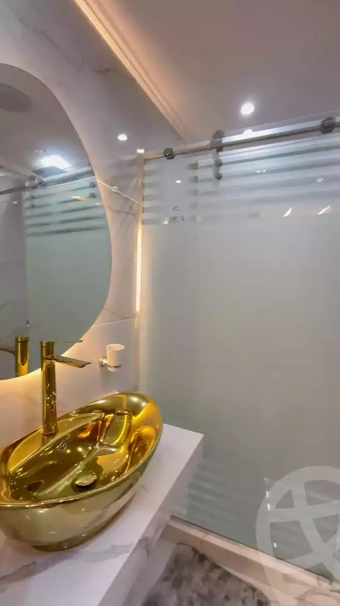 https://aqarmap.com.eg/en/listing/5890070-for-sale-cairo-el-mohandesen-shareaa-sorya