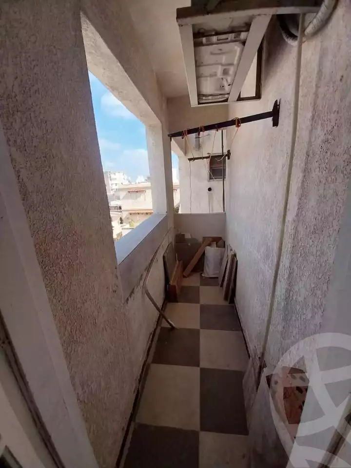 https://aqarmap.com.eg/ar/listing/5890296-for-rent-alexandria-ganaklis
