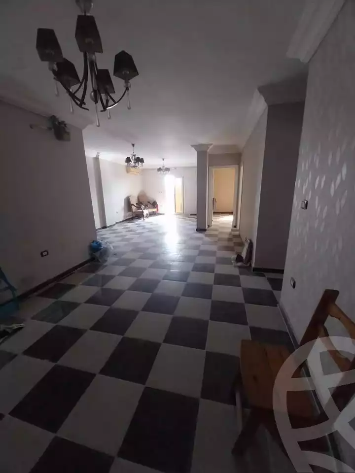 https://aqarmap.com.eg/ar/listing/5890296-for-rent-alexandria-ganaklis