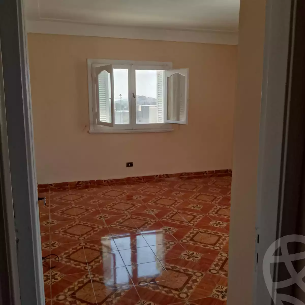 https://aqarmap.com.eg/en/listing/5890421-for-rent-alexandria-l-jmy-lbytsh-shahr-al-assal-st