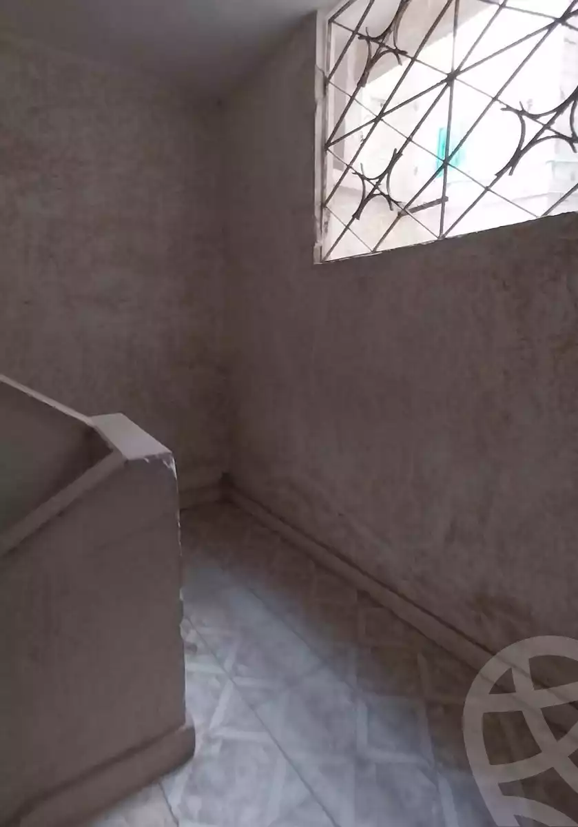 https://aqarmap.com.eg/en/listing/5890465-for-sale-alexandria-l-jmy-el-hanouvel-el-warsha-st