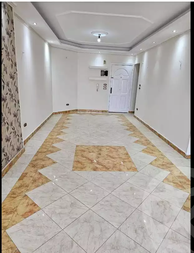 https://aqarmap.com.eg/en/listing/5891061-for-rent-cairo-mokattam-lhdb-l-ly-shareaa-9