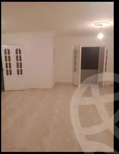 https://aqarmap.com.eg/en/listing/5891096-for-rent-cairo-mokattam-lhdb-l-ly