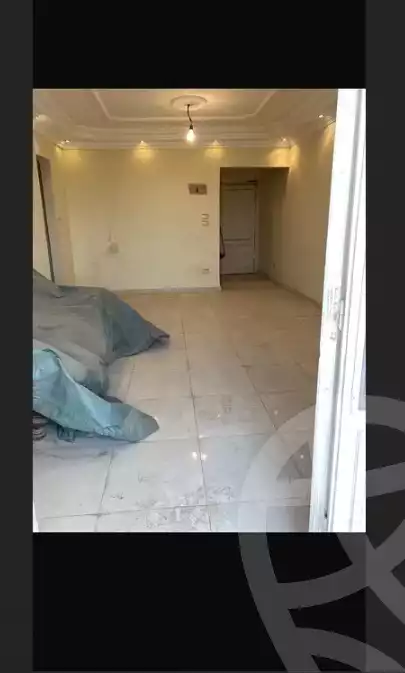 https://aqarmap.com.eg/en/listing/5891237-for-sale-cairo-madinat-el-salam-air-navigation-compound