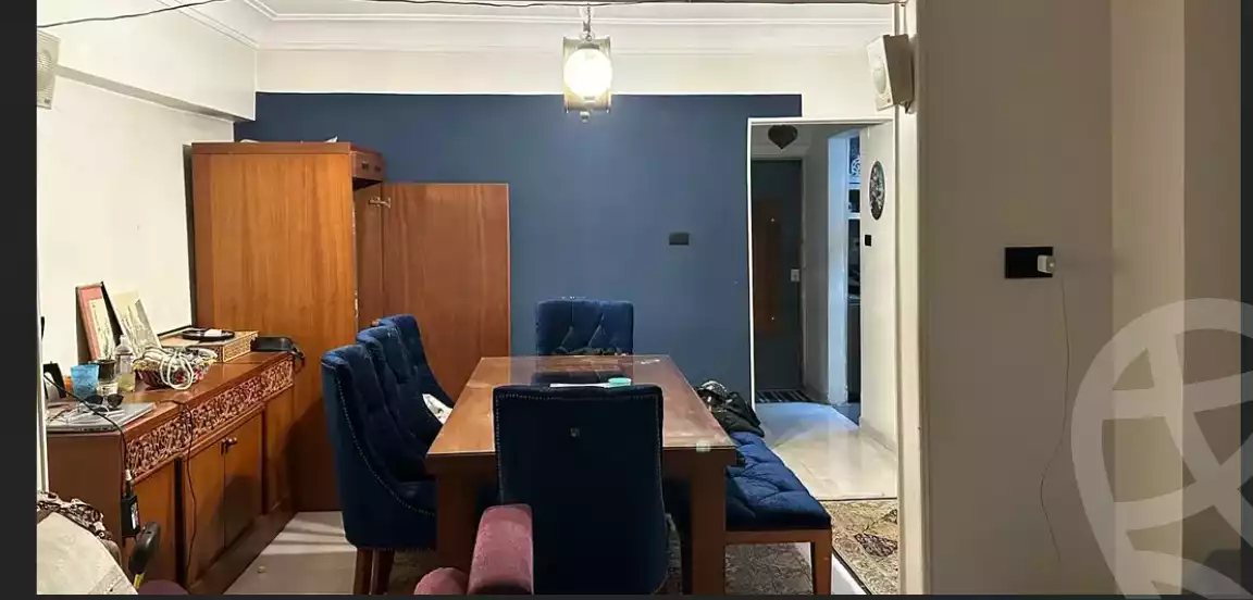https://aqarmap.com.eg/ar/listing/5891286-for-sale-cairo-downtown-el-qasr-el-ayni