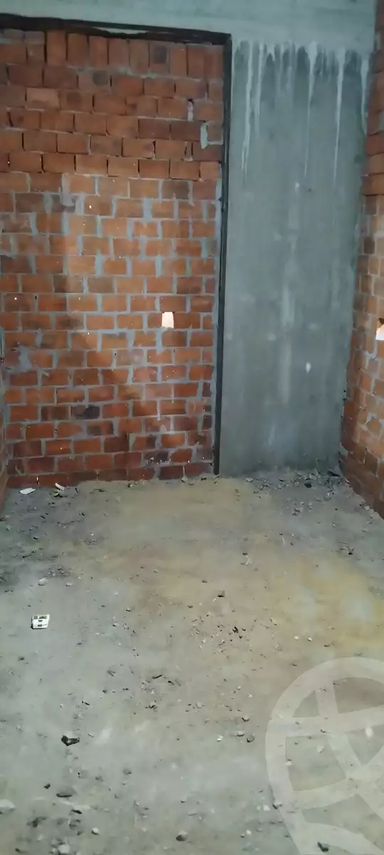 https://aqarmap.com.eg/en/listing/5891449-for-sale-qalyubia-shubra-el-khaima-bahtim-ezbet-mourad