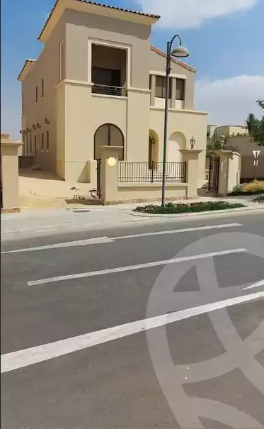 https://aqarmap.com.eg/en/listing/5891754-for-sale-cairo-mokattam-compounds-uptown-cairo