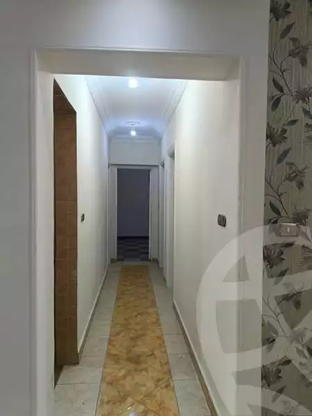 https://aqarmap.com.eg/ar/listing/5892112-for-rent-cairo-mokattam-lhdb-l-ly-shareaa-9
