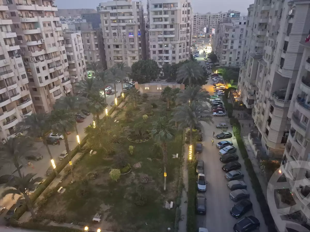 https://aqarmap.com.eg/en/listing/5892340-for-sale-cairo-mokattam-el-hadabah-el-wosta-compounds-el-forsan-city