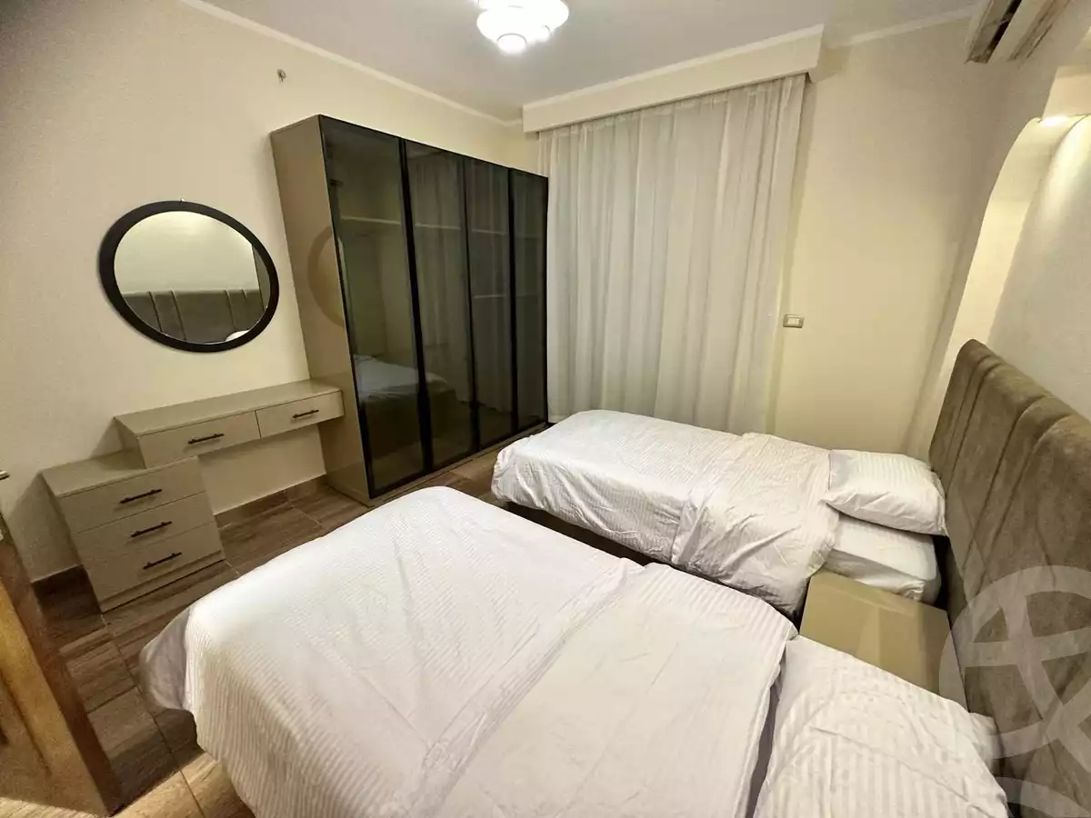 https://aqarmap.com.eg/en/listing/5892839-for-rent-cairo-el-sheikh-zayed-city-compounds-kmbwnd-wyst-twn-swdyk